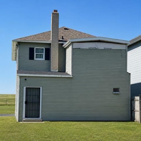 Tiny photo for 1006 3rd Avenue, Rock Island, IL 61201 (MLS # 12664987)