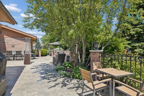 Tiny photo for 16253 S Regents Road, Homer Glen, IL 60491 (MLS # 12645454)