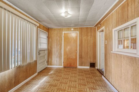 Tiny photo for 1705 Norfolk Avenue, Crete, IL 60417 (MLS # 12613367)