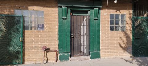 3840 W Roosevelt Road A Chicago IL 60624