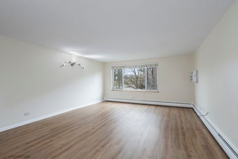 Tiny photo for 1116 S New Wilke Road #2209, Arlington Heights, IL 60005 (MLS # 12638898)
