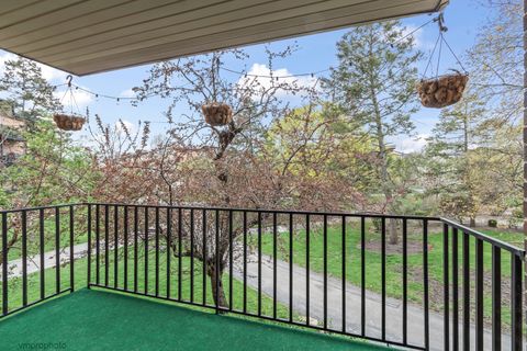 Tiny photo for 1116 S New Wilke Road #2209, Arlington Heights, IL 60005 (MLS # 12638898)