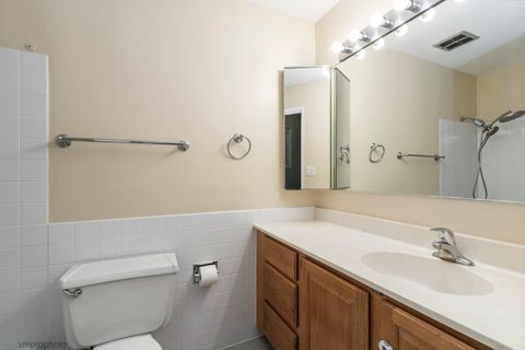 Tiny photo for 1116 S New Wilke Road #2209, Arlington Heights, IL 60005 (MLS # 12638898)