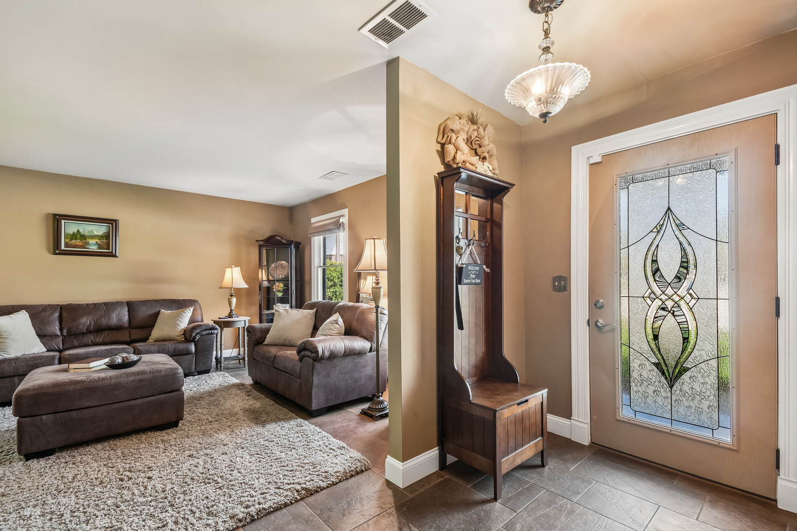 588 Kingston Court