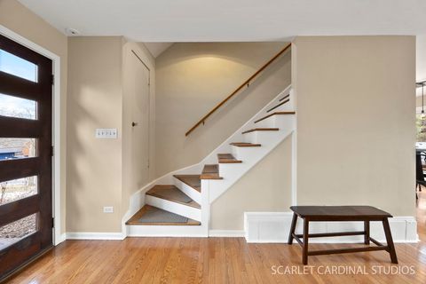 Tiny photo for 877 Crescent Boulevard, Glen Ellyn, IL 60137 (MLS # 12571460)