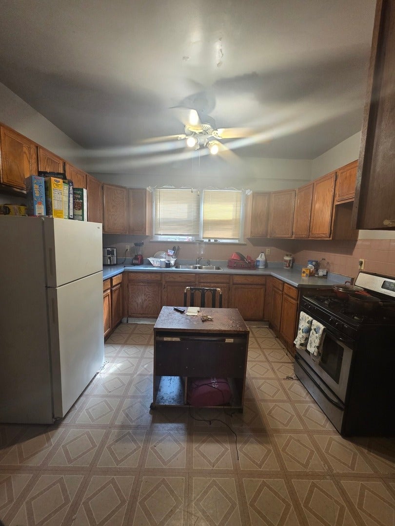 1516 W 72nd Street
