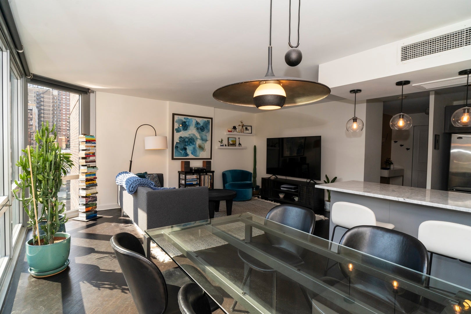 21 W Goethe Street 5G