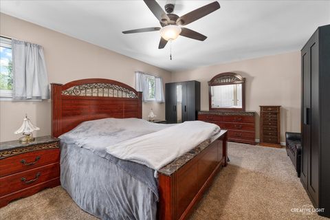 Tiny photo for 129 Oxford Road, Bolingbrook, IL 60440 (MLS # 12469845)