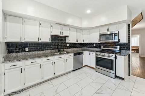 Tiny photo for 2547 Davisson Street, River Grove, IL 60171 (MLS # 12615535)