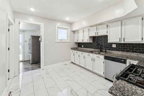 Tiny photo for 2547 Davisson Street, River Grove, IL 60171 (MLS # 12615535)