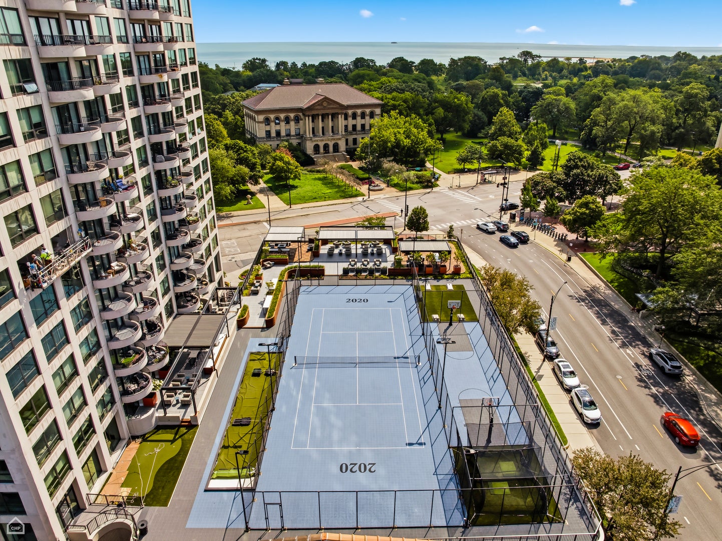 2020 N Lincoln Park W 28AB