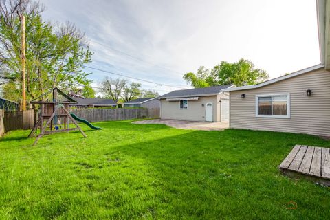 Tiny photo for 85 Kingman Lane, Hoffman Estates, IL 60169 (MLS # 12633539)