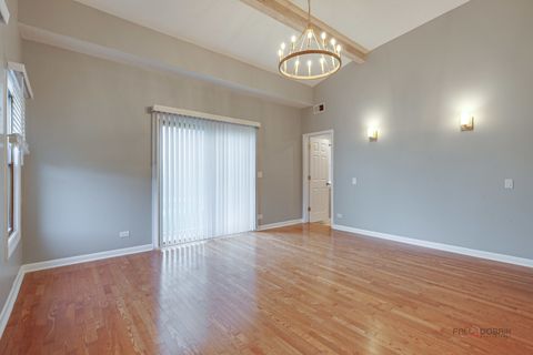 Tiny photo for 85 Kingman Lane, Hoffman Estates, IL 60169 (MLS # 12633539)