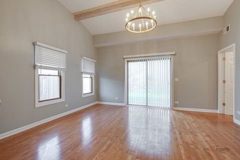 Tiny photo for 85 Kingman Lane, Hoffman Estates, IL 60169 (MLS # 12633539)