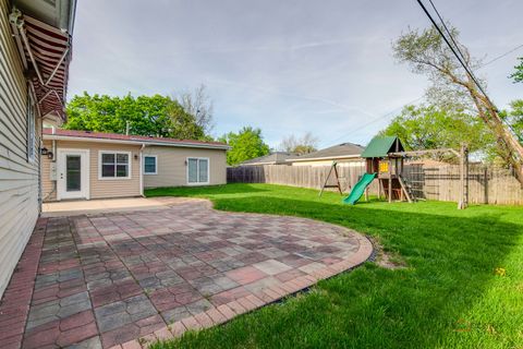 Tiny photo for 85 Kingman Lane, Hoffman Estates, IL 60169 (MLS # 12633539)