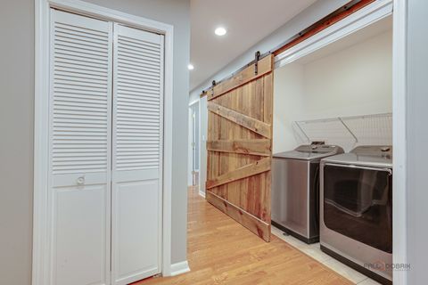 Tiny photo for 85 Kingman Lane, Hoffman Estates, IL 60169 (MLS # 12633539)