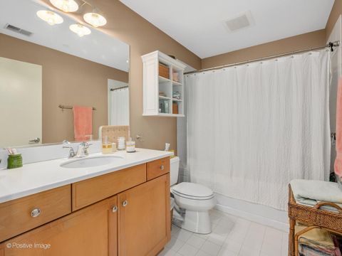 Tiny photo for 170 N Northwest Highway #407, Park Ridge, IL 60068 (MLS # 12329984)