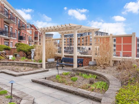 Tiny photo for 170 N Northwest Highway #407, Park Ridge, IL 60068 (MLS # 12329984)