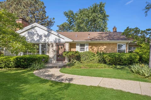Photo of 1024 S Spring Avenue, La Grange, IL 60525 (MLS # 12660170)