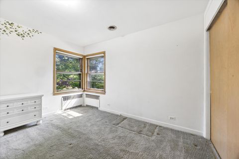 Tiny photo for 1024 S Spring Avenue, La Grange, IL 60525 (MLS # 12660170)