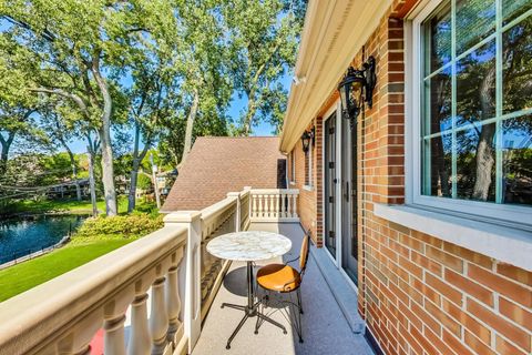 A home in Park Ridge