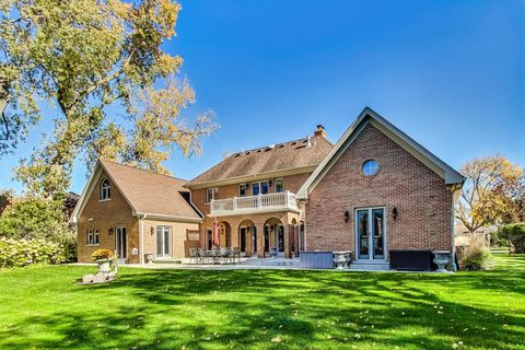 A home in Park Ridge