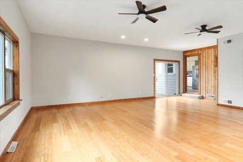 Tiny photo for 601 N 3rd Avenue, Chenoa, IL 61726 (MLS # 12497095)