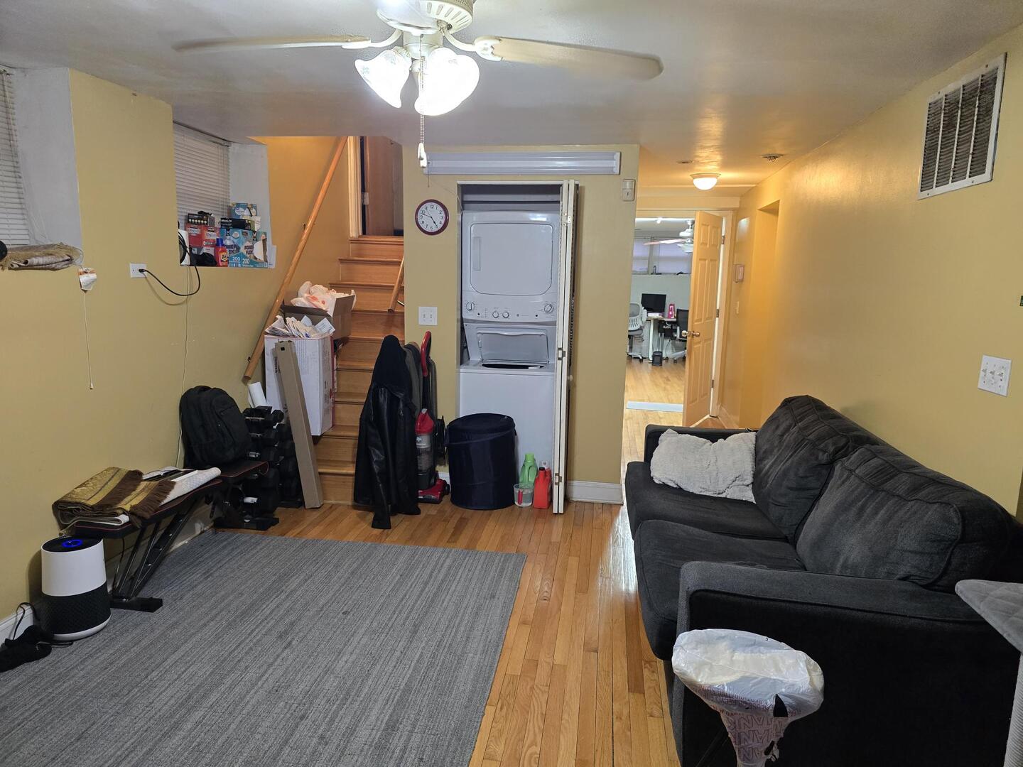 2206 W Highland Avenue