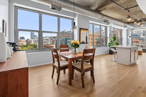 Tiny photo for 933 W Van Buren Street #801, Chicago, IL 60607 (MLS # 12759471)