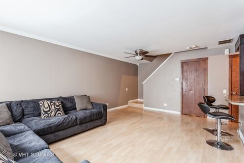 Tiny photo for 1410 Normantown Road #1410, Naperville, IL 60564 (MLS # 12522743)