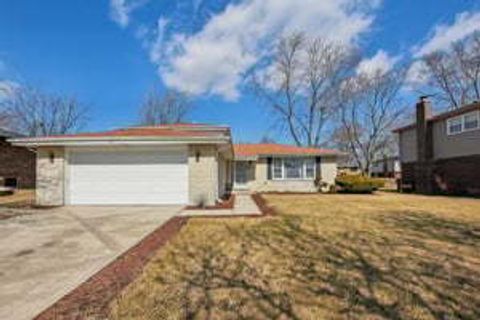 Photo of 6260 Sunflower Drive, Matteson, IL 60443 (MLS # 12284215)