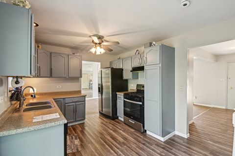Tiny photo for 6260 Sunflower Drive, Matteson, IL 60443 (MLS # 12284215)