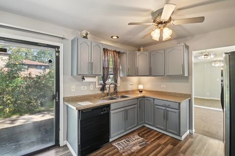 Tiny photo for 6260 Sunflower Drive, Matteson, IL 60443 (MLS # 12284215)