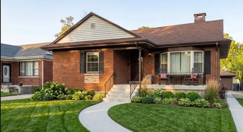 Photo of 717 Manchester Avenue, Westchester, IL 60154 (MLS # 12655759)