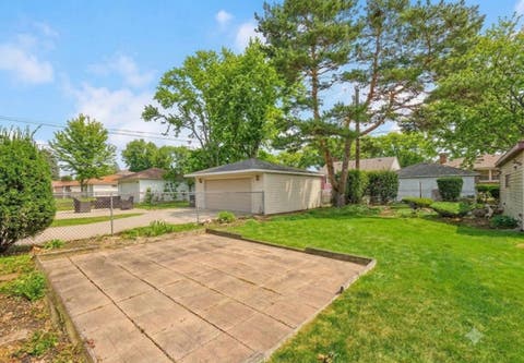 Tiny photo for 717 Manchester Avenue, Westchester, IL 60154 (MLS # 12655759)