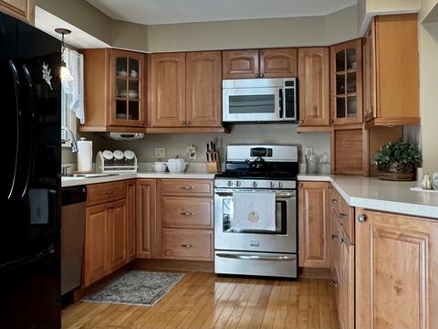 Tiny photo for 1919 Owens Drive, Bloomington, IL 61701 (MLS # 12491496)