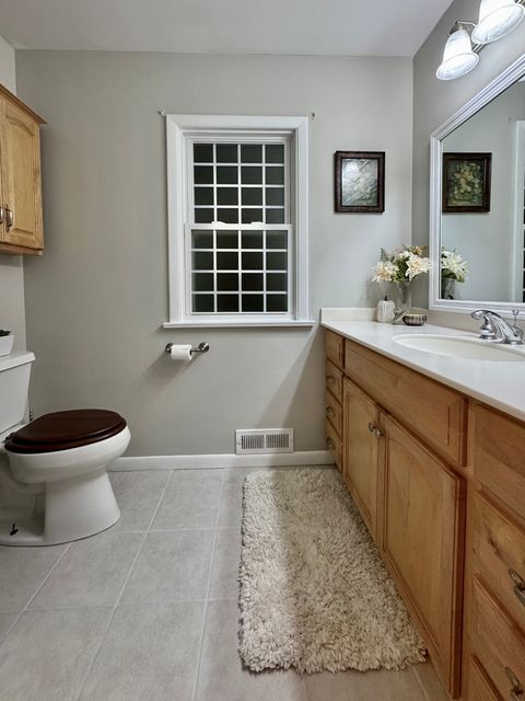 Tiny photo for 1919 Owens Drive, Bloomington, IL 61701 (MLS # 12491496)