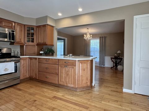Tiny photo for 1919 Owens Drive, Bloomington, IL 61701 (MLS # 12491496)