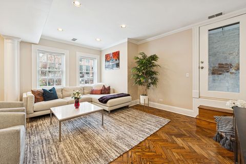 Tiny photo for 2734 N Mildred Avenue #G, Chicago, IL 60614 (MLS # 12541977)