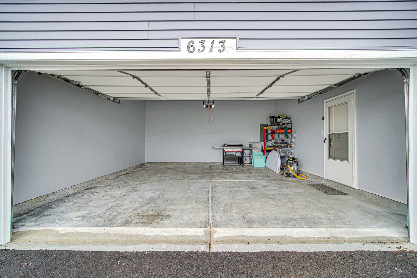 6313 Maple Glen Drive