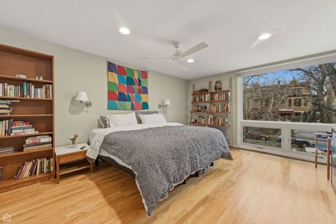 Tiny photo for 5631 S Blackstone Avenue, Chicago, IL 60637 (MLS # 12628450)