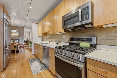 Tiny photo for 5631 S Blackstone Avenue, Chicago, IL 60637 (MLS # 12628450)