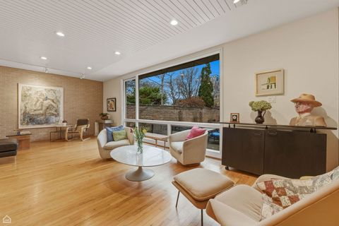 Tiny photo for 5631 S Blackstone Avenue, Chicago, IL 60637 (MLS # 12628450)