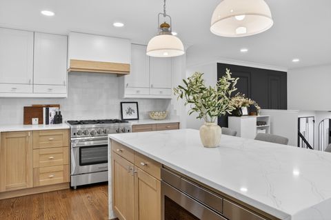 Tiny photo for 1338 Radcliffe Lane, Schaumburg, IL 60193 (MLS # 12580165)