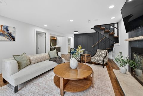 Tiny photo for 1338 Radcliffe Lane, Schaumburg, IL 60193 (MLS # 12580165)