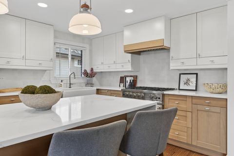 Tiny photo for 1338 Radcliffe Lane, Schaumburg, IL 60193 (MLS # 12580165)