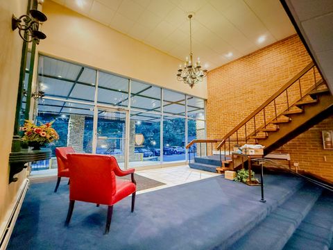 Tiny photo for 4250 Saratoga Avenue #L305, Downers Grove, IL 60515 (MLS # 12536295)