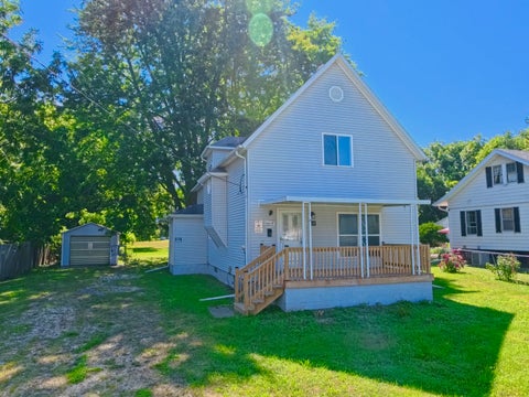 Photo of 649 Indiana Avenue, Galesburg, IL 61401 (MLS # 12723445)
