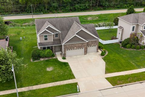 Photo of 5403 Ferryman Road, Bloomington, IL 61705 (MLS # 12632906)