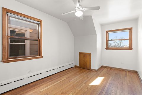 Tiny photo for 5353 N Nottingham Avenue, Chicago, IL 60656 (MLS # 12595173)